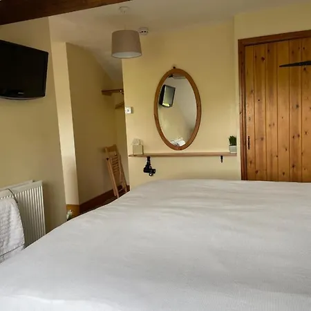 Arkleside Country Pensjonat 3*