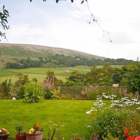 Arkleside Country Guest House 3*